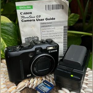 Canon PowerShot G9 Black Digital Camera with Accessories